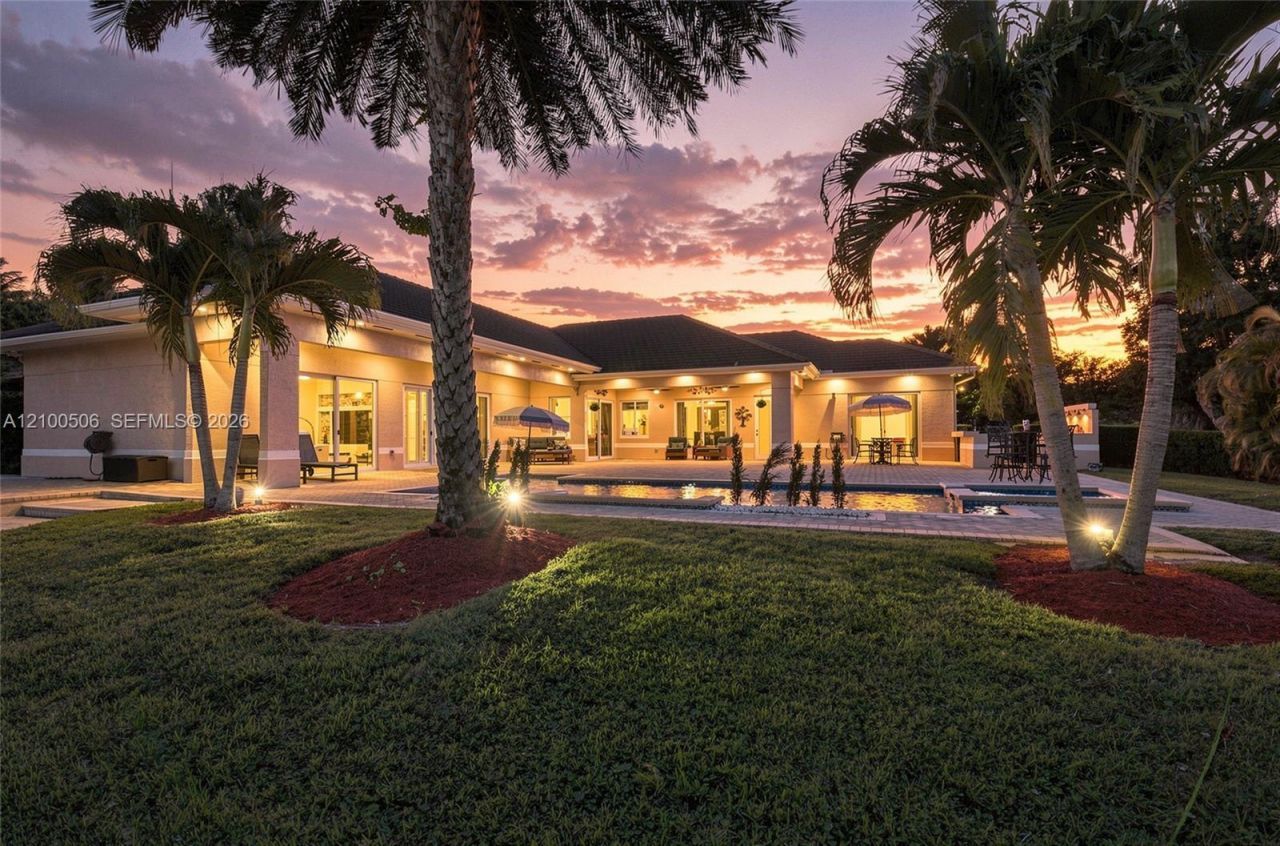 1320 NW 118th Ave, Plantation, FL 33323 Photo