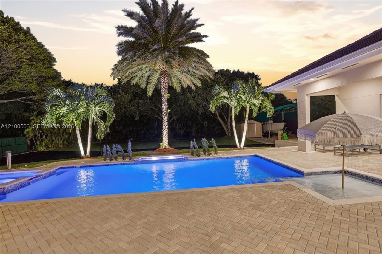 1320 NW 118th Ave, Plantation, FL 33323 Photo