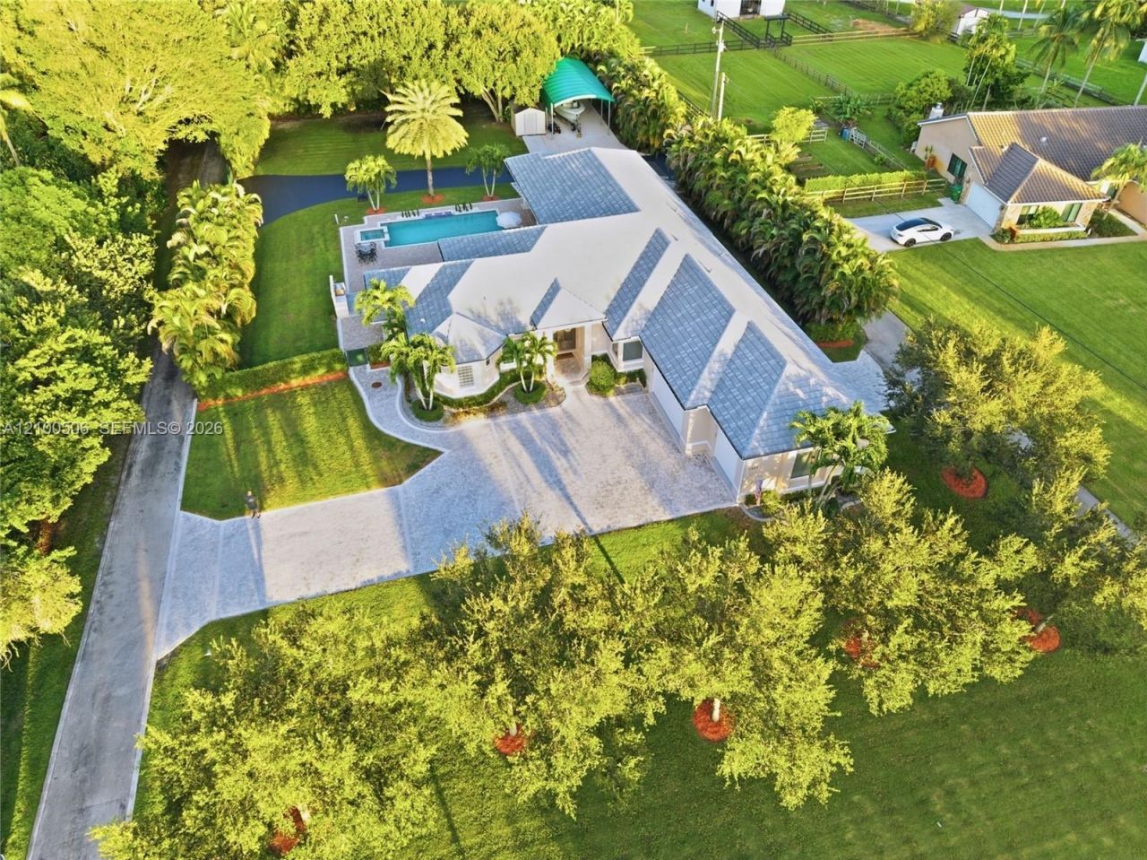 1320 NW 118th Ave, Plantation, FL 33323 Photo
