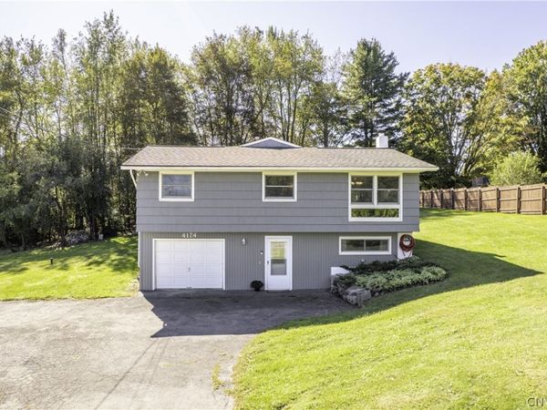 4174 Howlett Hill Road , Syracuse, NY 13215
