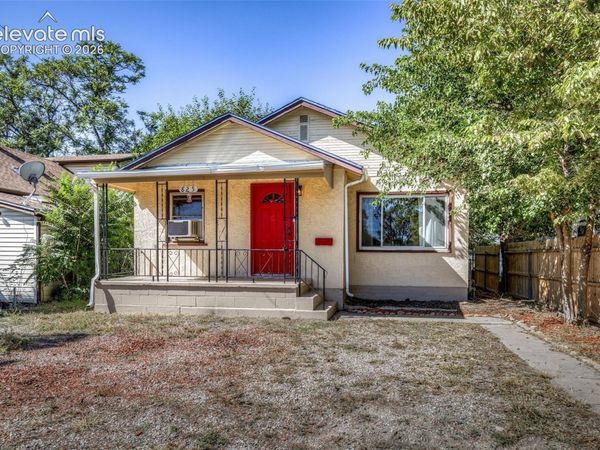 825 Bragdon Avenue, Pueblo, CO 81004