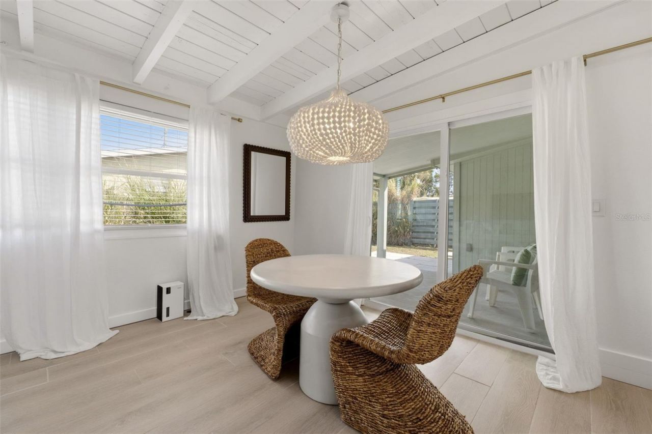 1757 Mova Street, Sarasota, FL 34231 Photo