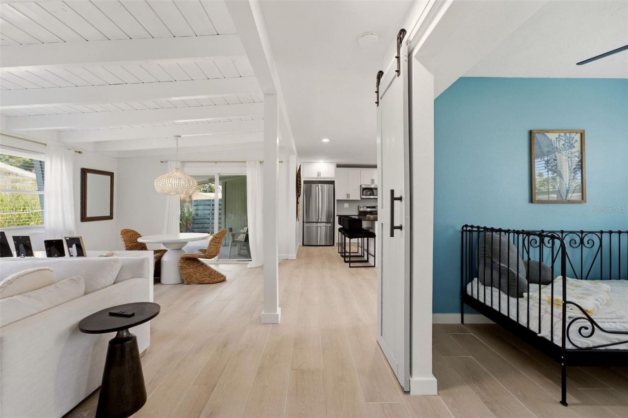 1757 Mova Street, Sarasota, FL 34231 Photo