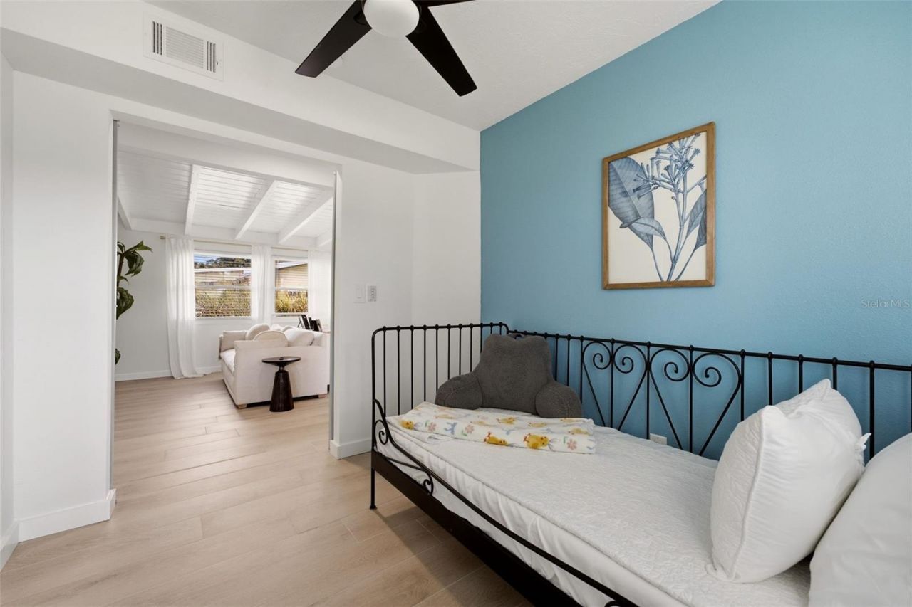 1757 Mova Street, Sarasota, FL 34231 Photo