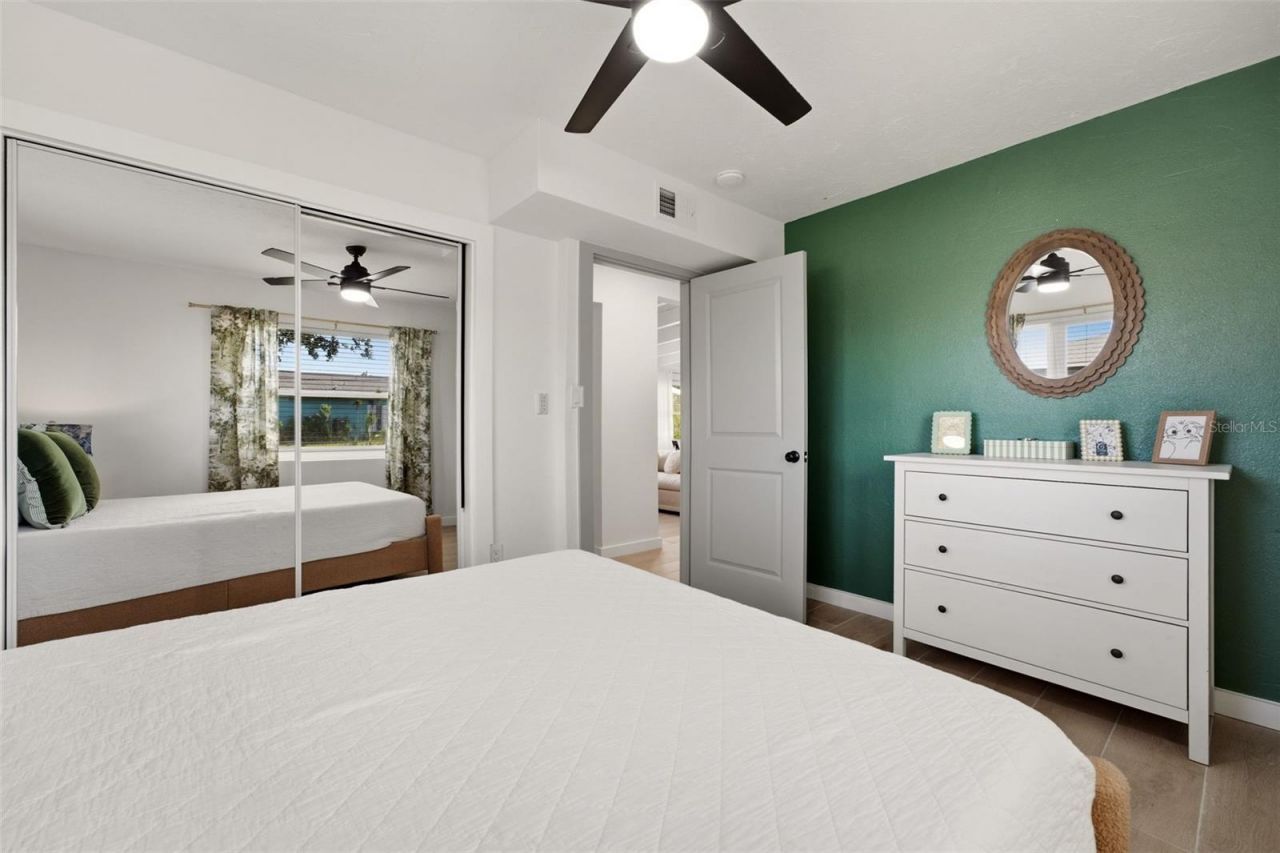 1757 Mova Street, Sarasota, FL 34231 Photo