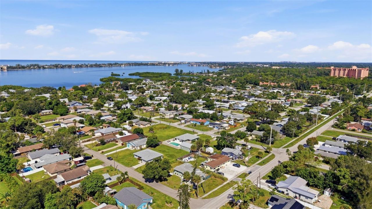 1757 Mova Street, Sarasota, FL 34231 Photo