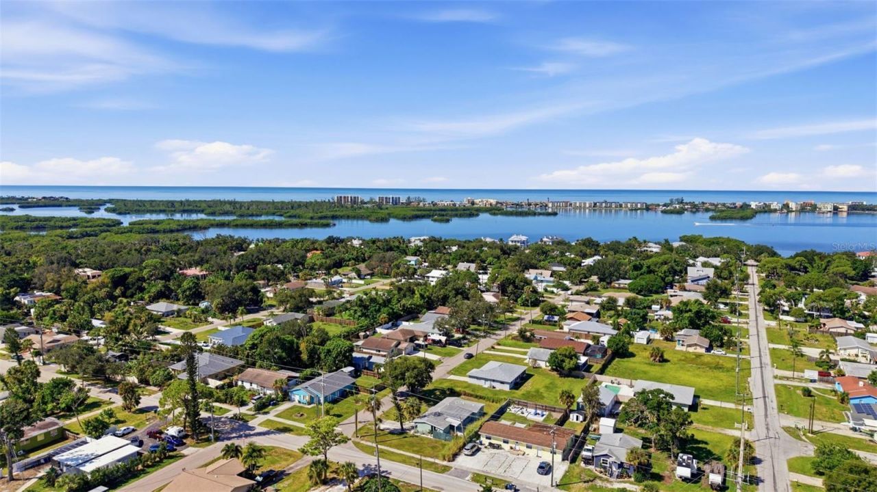 1757 Mova Street, Sarasota, FL 34231 Photo