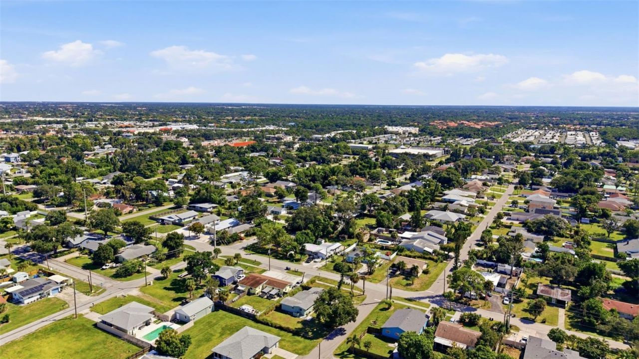 1757 Mova Street, Sarasota, FL 34231 Photo