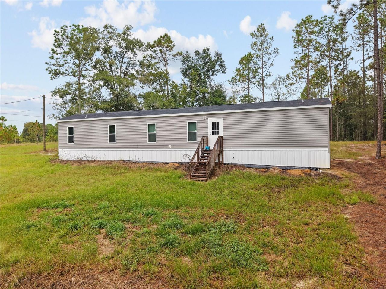 6038 NW 17th Court , Bell, FL 32619 Photo