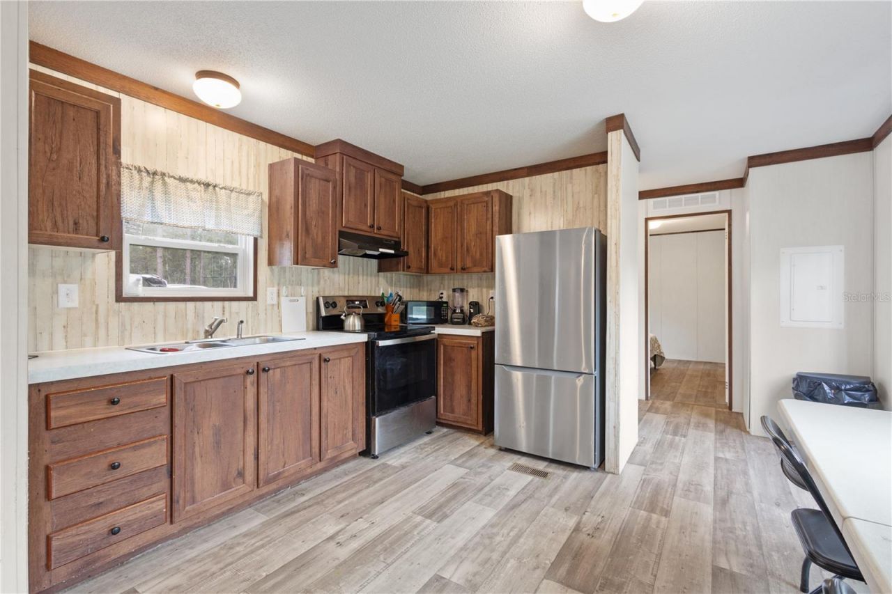 6038 NW 17th Court , Bell, FL 32619 Photo