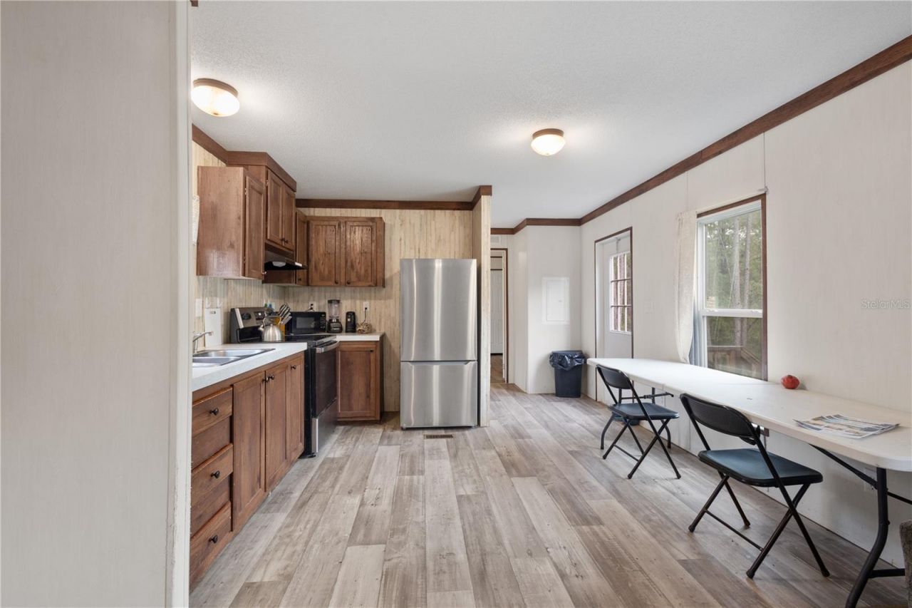 6038 NW 17th Court , Bell, FL 32619 Photo