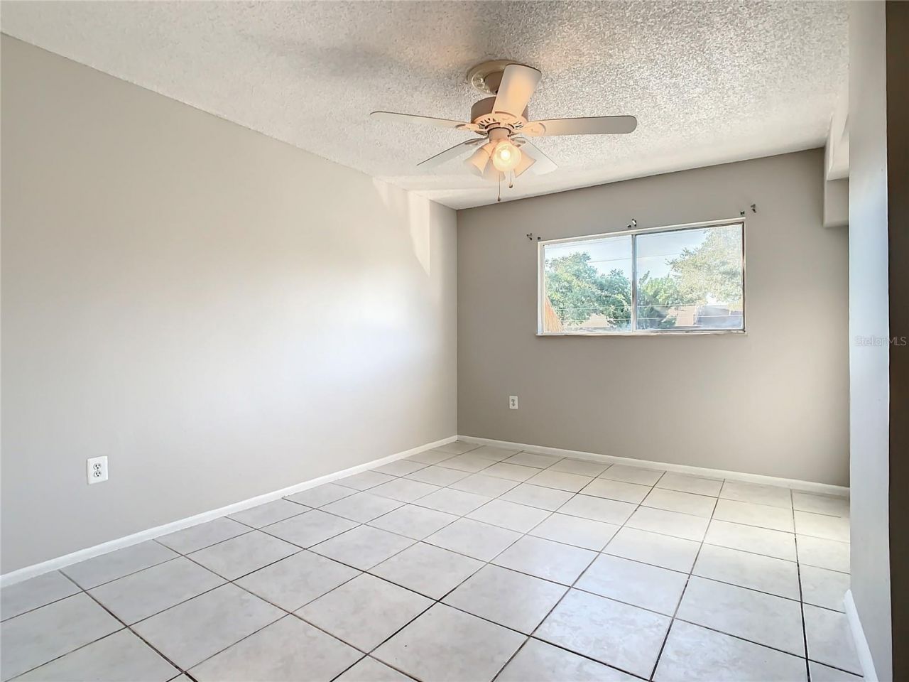 1000 Lake Of The Woods Boulevard , Unit 202H, Fern Park, FL 32730 Photo