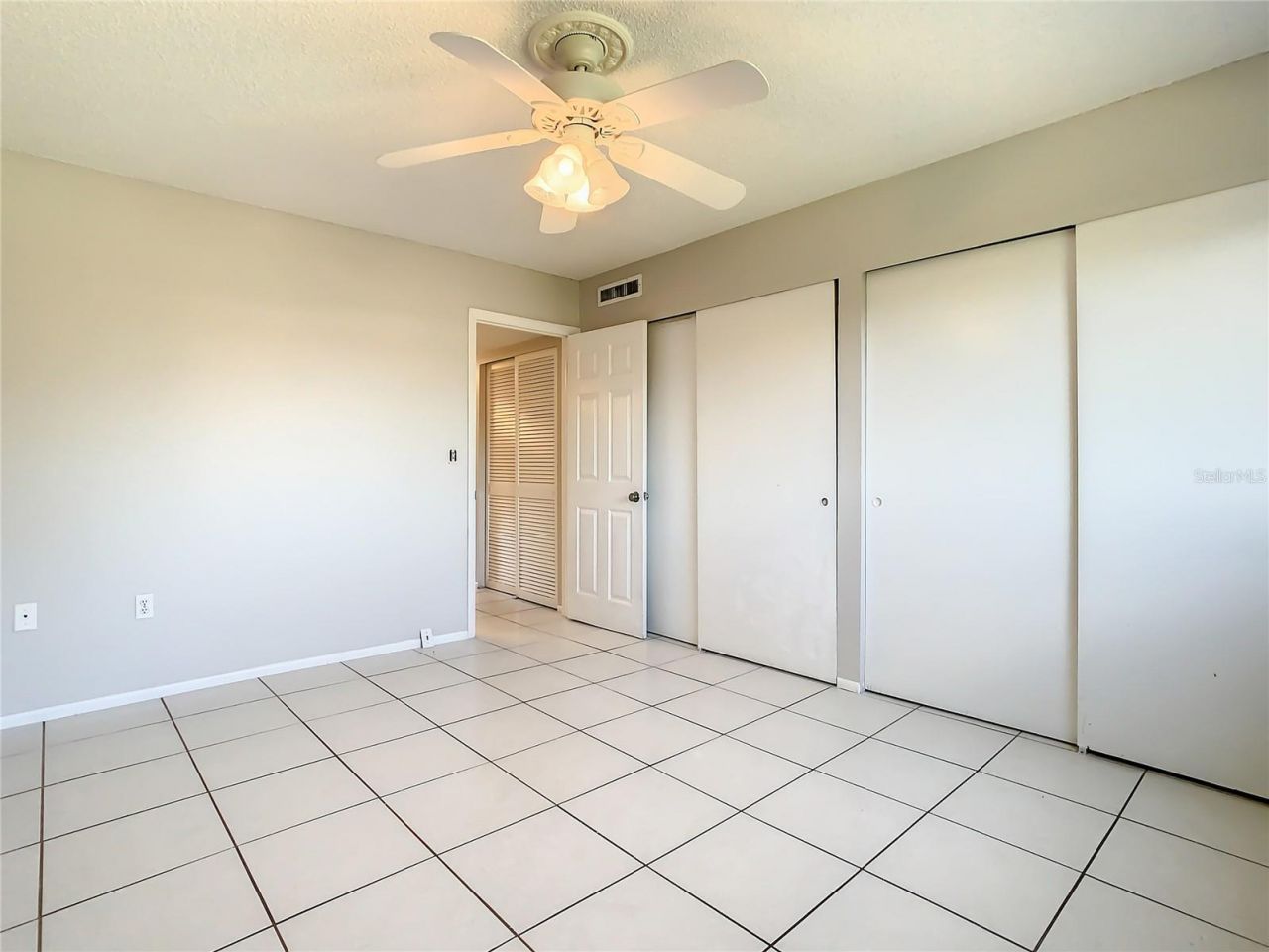 1000 Lake Of The Woods Boulevard , Unit 202H, Fern Park, FL 32730 Photo