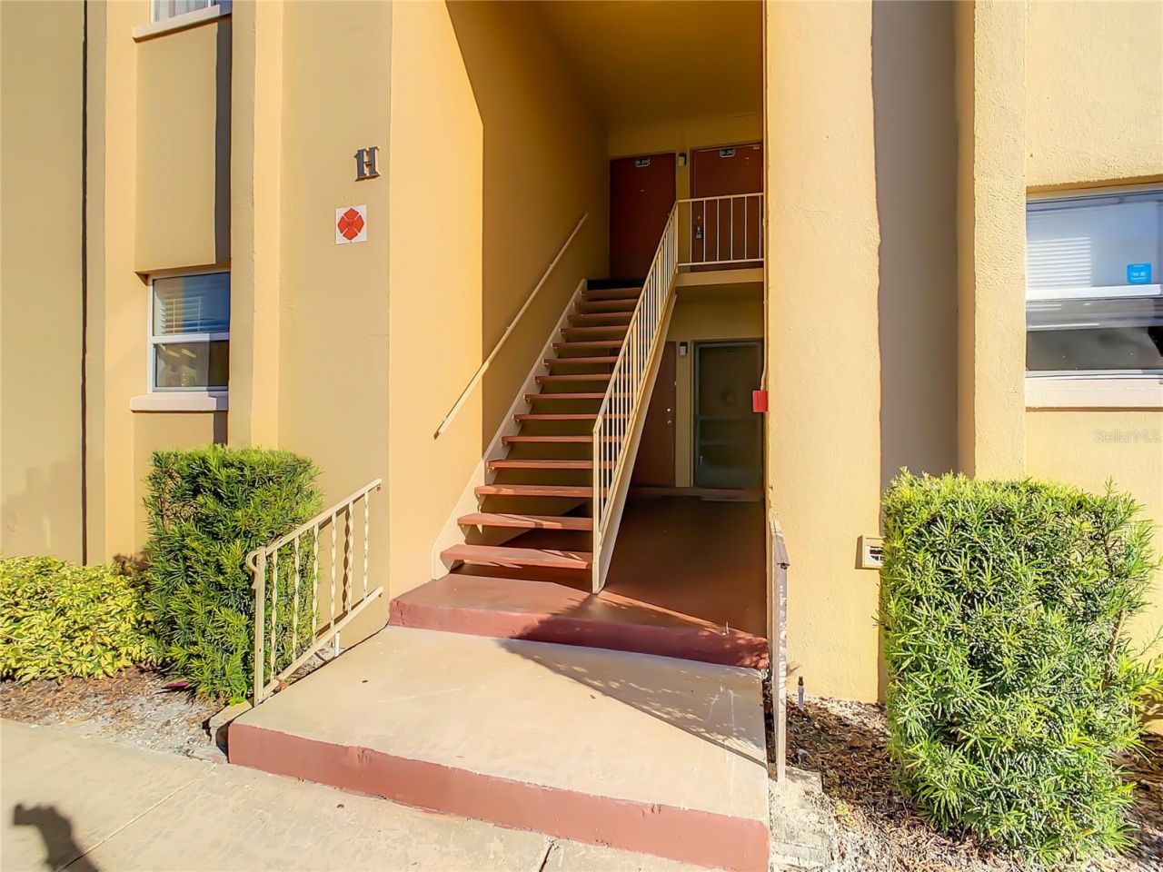 1000 Lake Of The Woods Boulevard , Unit 202H, Fern Park, FL 32730 Photo