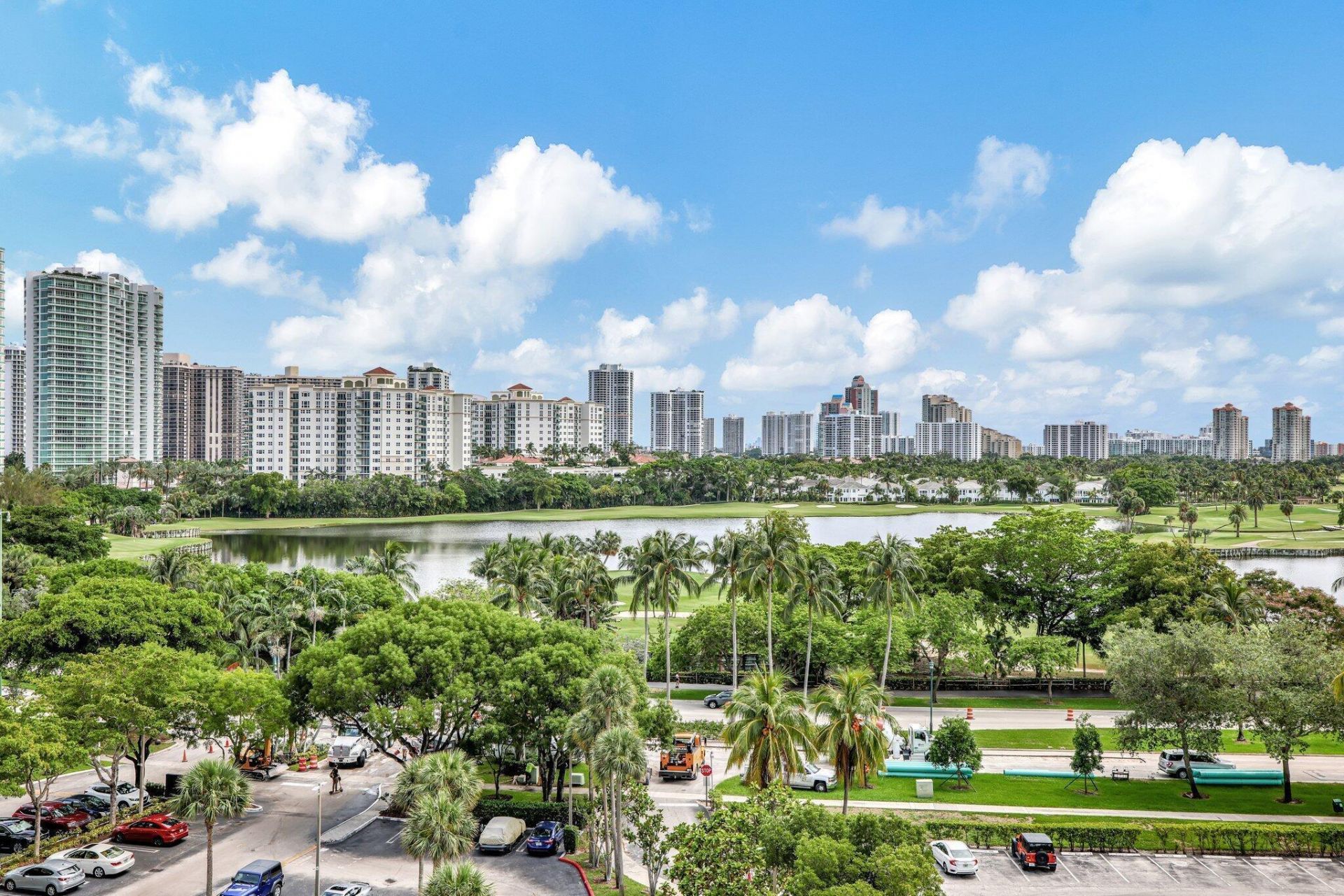 3701 N Country Club Drive, Unit 907, Aventura, FL 33180 Photo