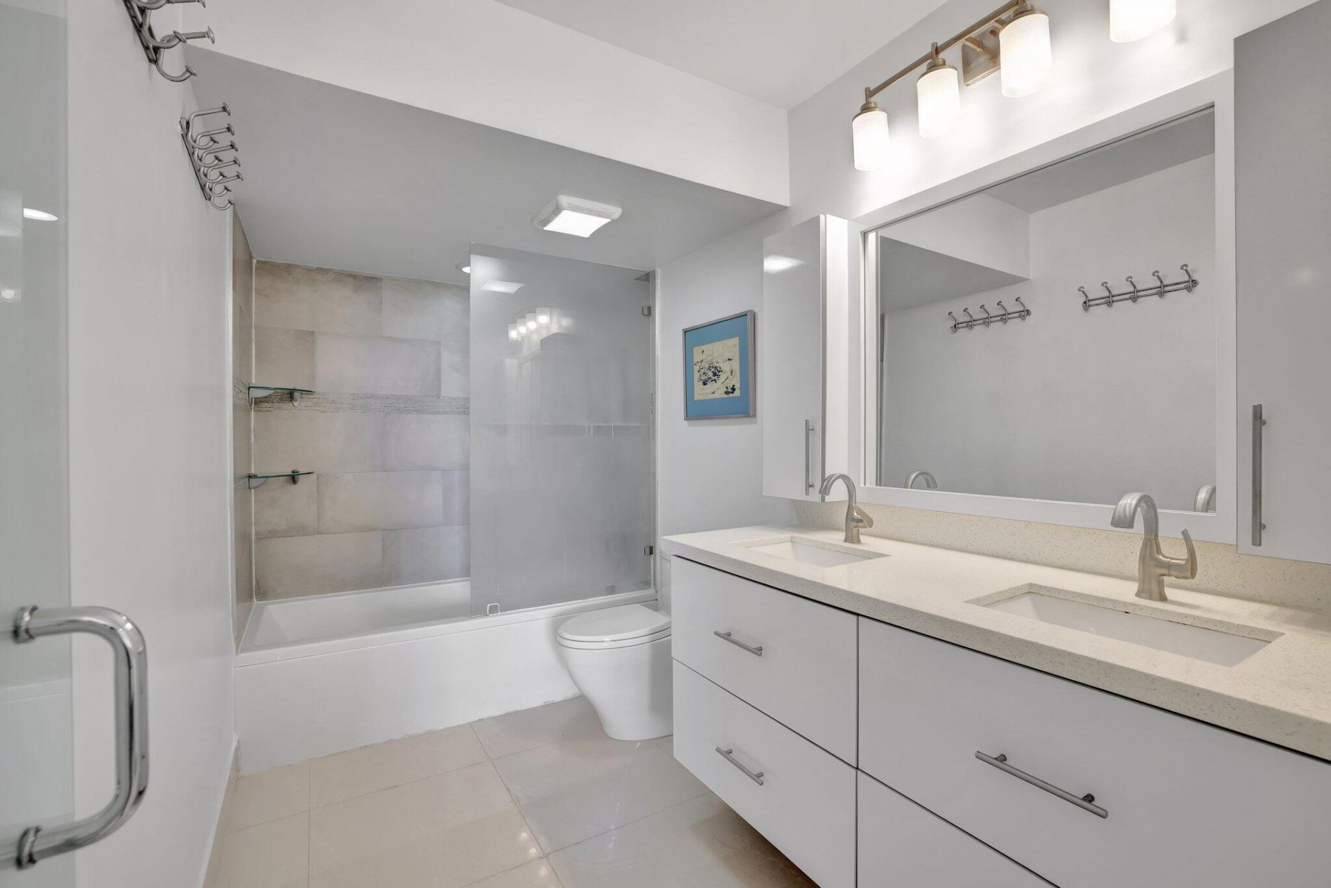 3701 N Country Club Drive, Unit 907, Aventura, FL 33180 Photo