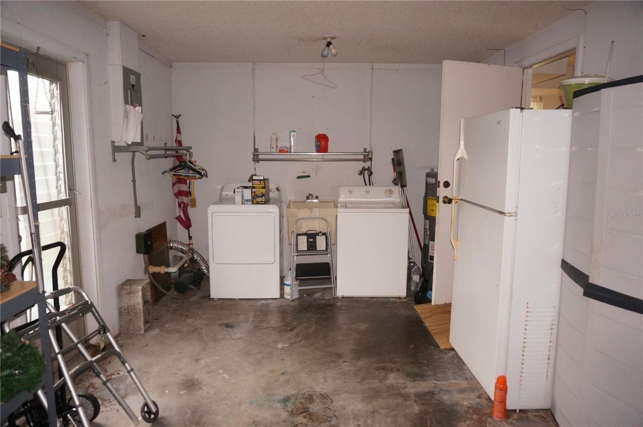 2274 Lakeshore Circle, Port Charlotte, FL 33952 Photo