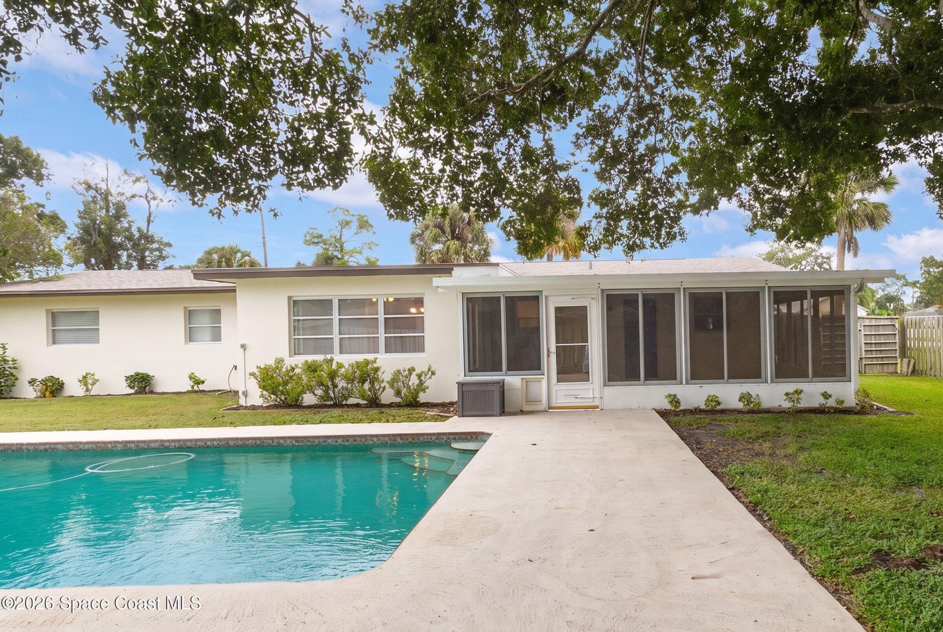 2614 Forest Drive , Melbourne, FL 32901 Photo
