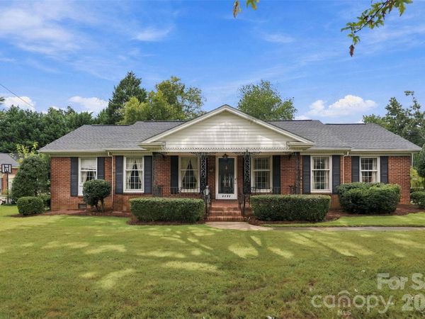 3223 Gardner Park Drive , Gastonia, NC 28054