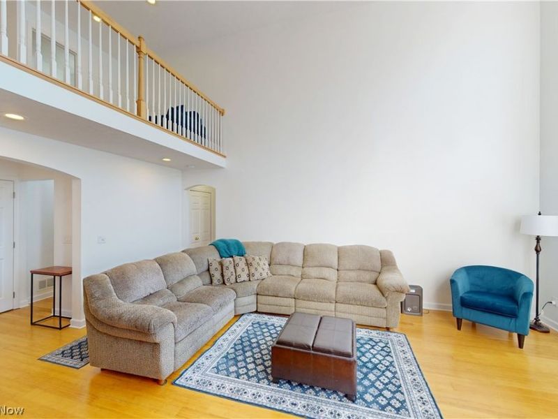 4898 Highland Place Court, Richmond Heights, OH 44143 Photo 13
