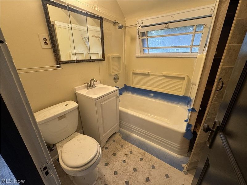 905 E 143rd Street , Cleveland, OH 44110 Photo 13