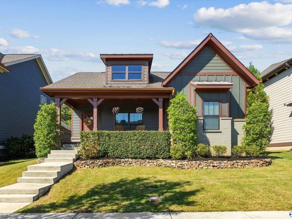 1527 Trek Street, Huntsville, AL 35811
