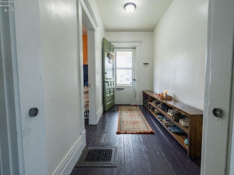 407 Northwest Street, Bellevue, OH 44811 Photo 3