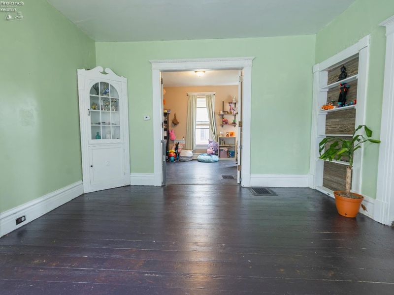 407 Northwest Street, Bellevue, OH 44811 Photo 9