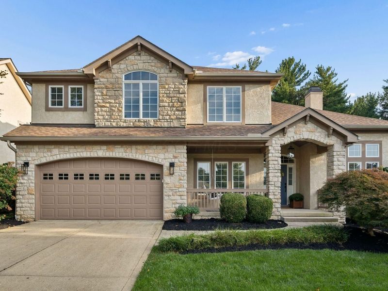 578 Stratshire Lane, Columbus, OH 43230 Photo 1