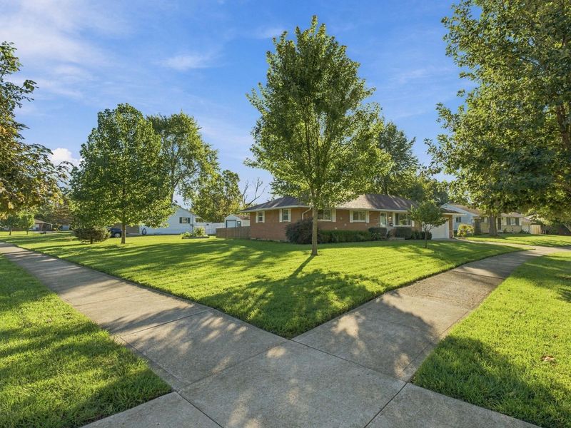 436 Potawatomi Drive, Westerville, OH 43081 Photo 5