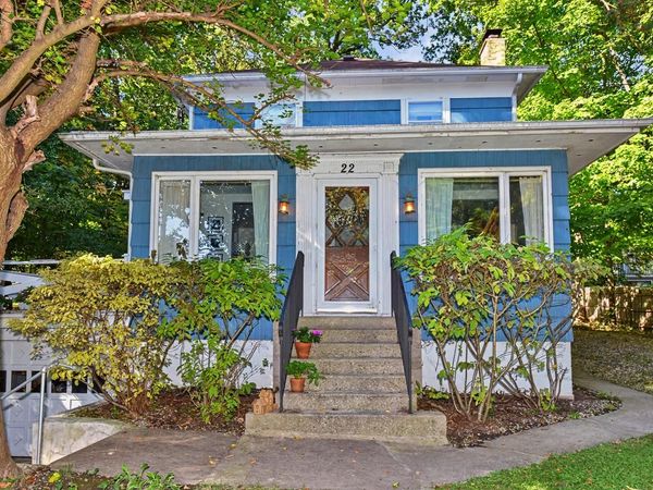 22 S Walworth AVENUE, Williams Bay, WI 53191