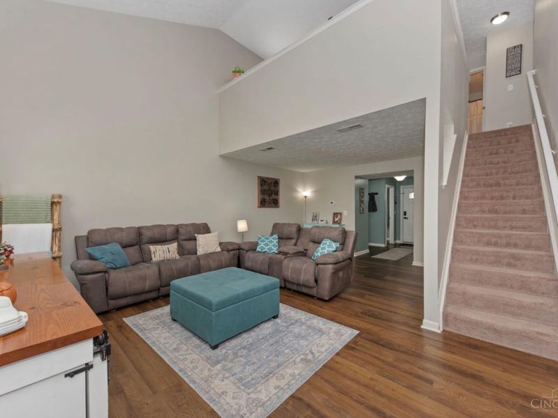 6051 Marsh Circle, Goshen Township, OH 45140 Photo 12