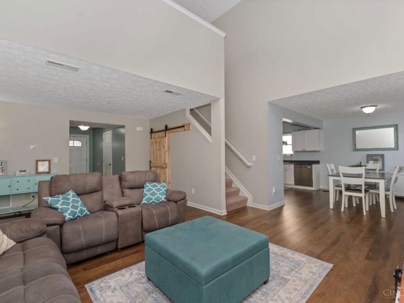 6051 Marsh Circle, Goshen Township, OH 45140 Photo 14
