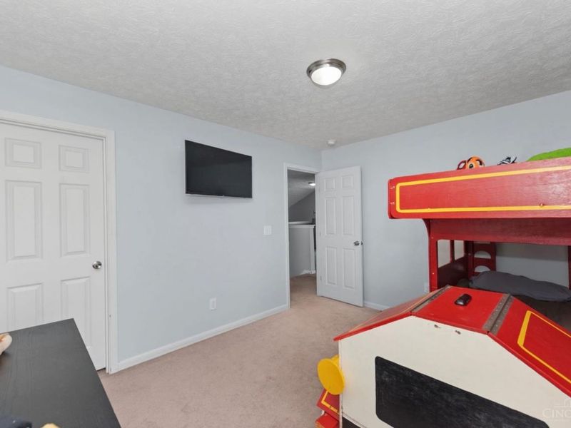 6051 Marsh Circle, Goshen Township, OH 45140 Photo 27
