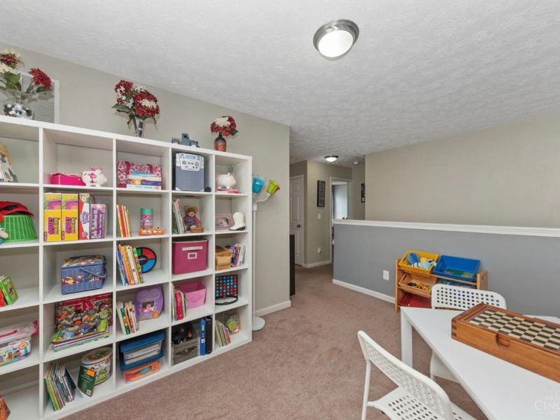 6051 Marsh Circle, Goshen Township, OH 45140 Photo 32