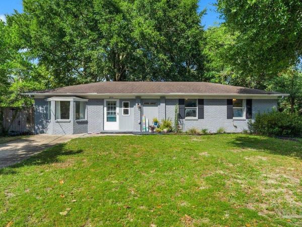 2955 Newton Dr, Pensacola, FL 32503