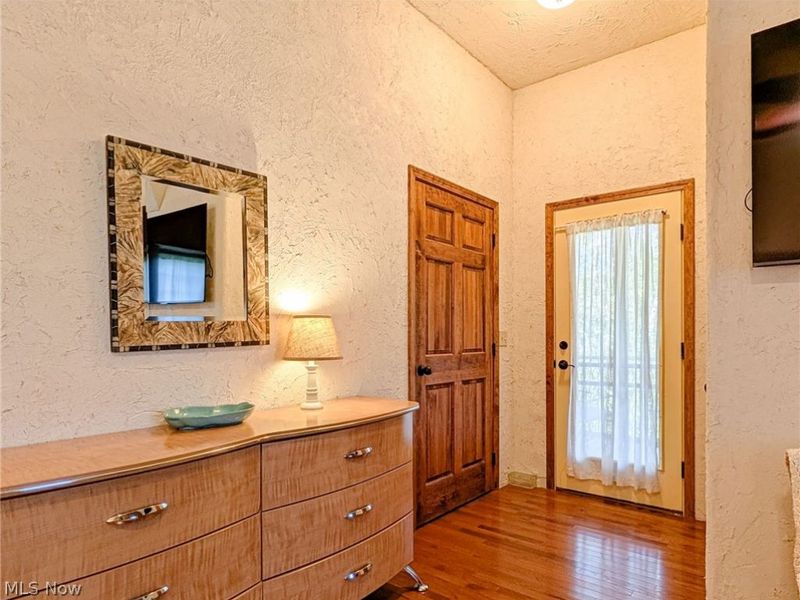 181 N Maple Street, Akron, OH 44304 Photo 24
