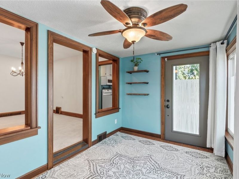 127 Bonnett Street SW, North Canton, OH 44720 Photo 13