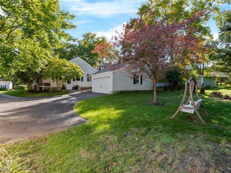 127 Bonnett Street SW, North Canton, OH 44720 Photo 36