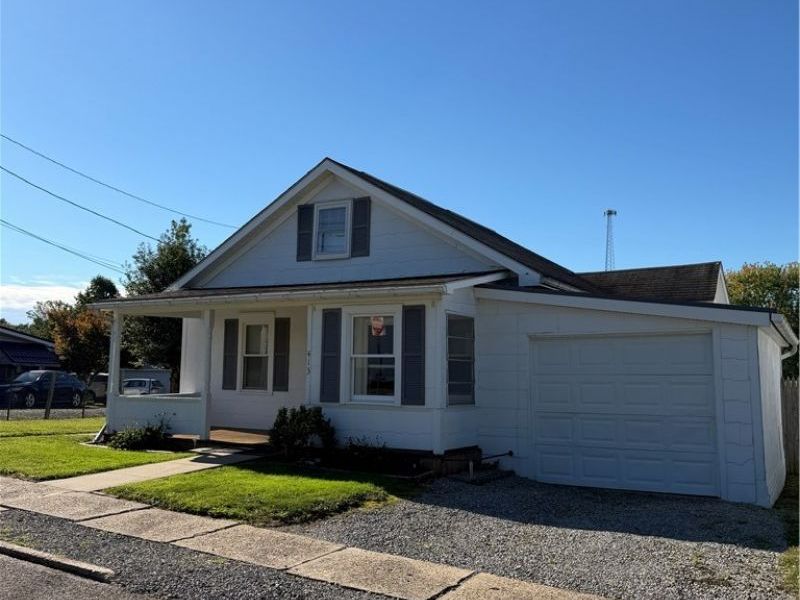 413 E Church Street, Woodsfield, OH 43793 Photo 2