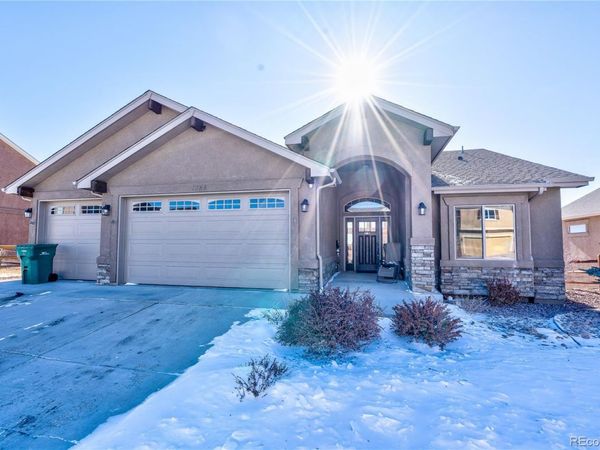 1085 Diamond Rim Drive, Colorado Springs, CO 80921