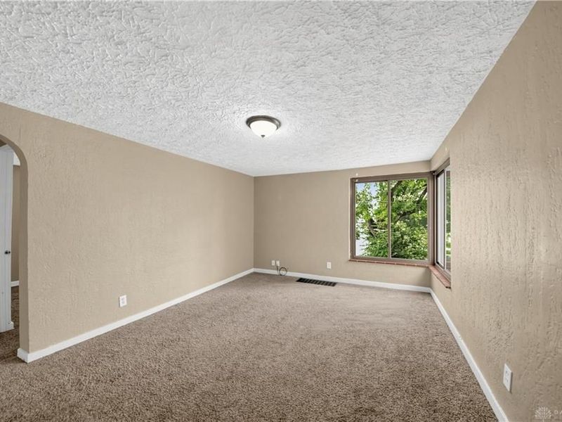 1323 Eastview Drive, Fairborn, OH 45324 Photo 3