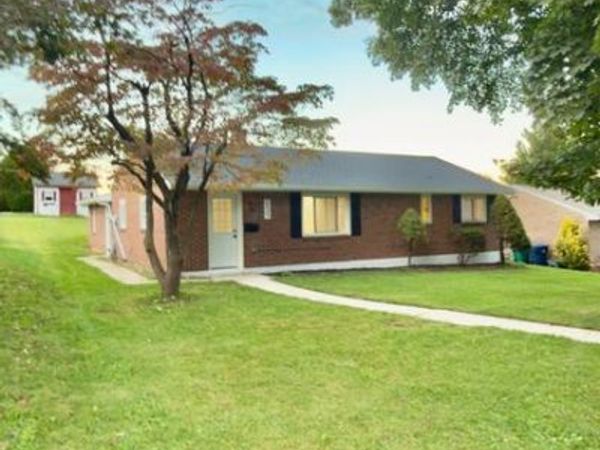 2037 GIRARD AVENUE , READING, PA 19609