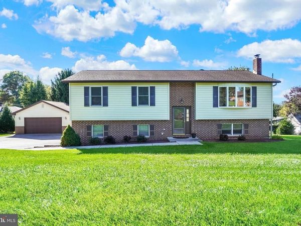 4060 PALMER AVENUE, YORK, PA 17408