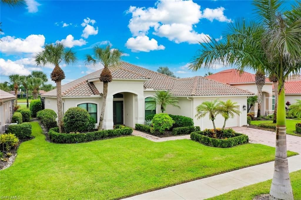 11918 Heather Woods Ct, Naples, FL 34120 Photo