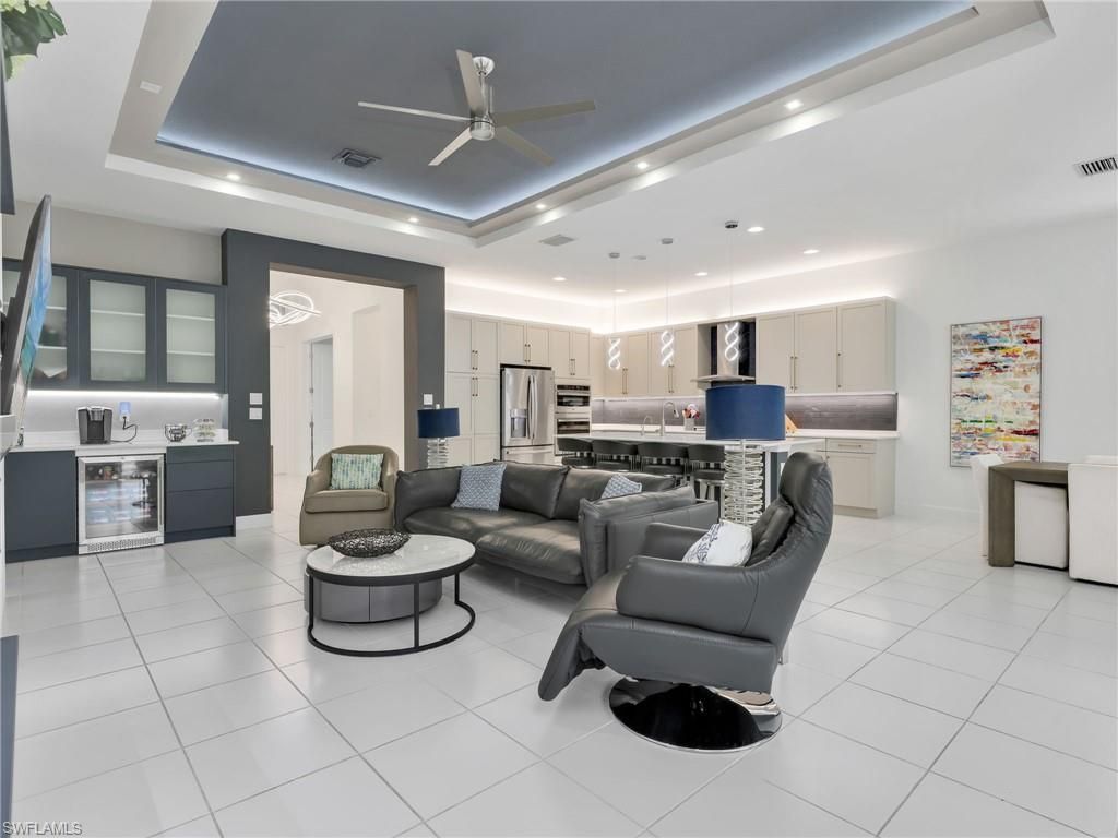 12239 Bonnet Dr , Naples, FL 34120 Photo