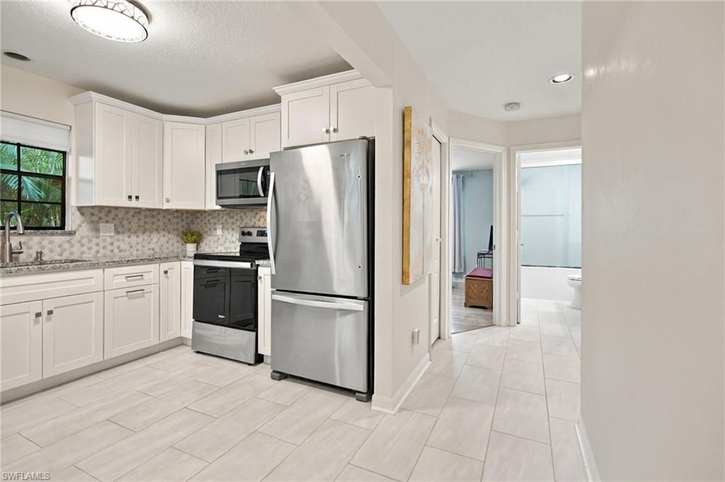 6625 Ilex Cir, Unit C, Naples, FL 34109 Photo
