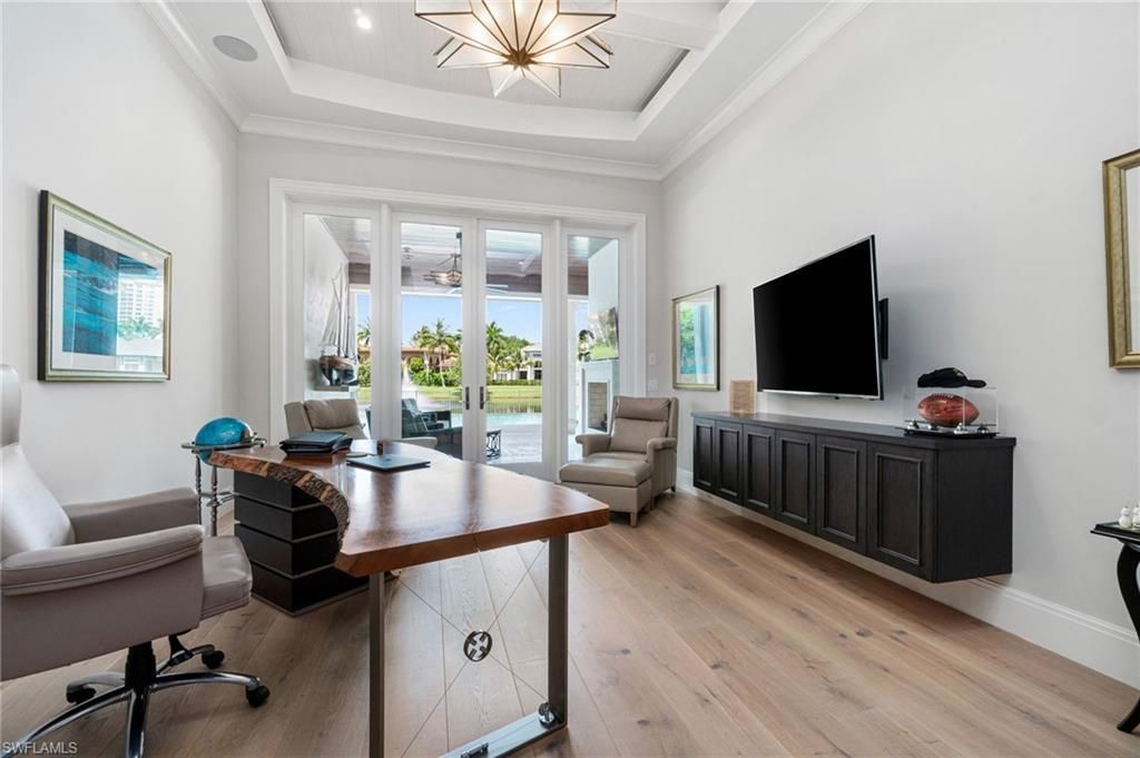 385 Colony Dr , Naples, FL 34108 Photo