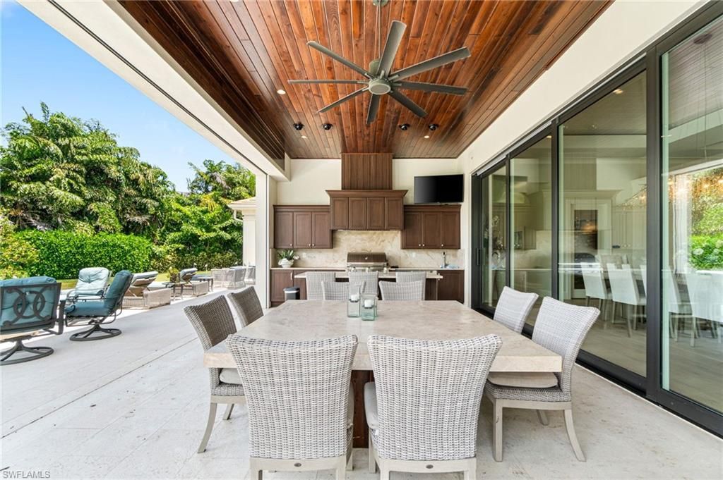 385 Colony Dr , Naples, FL 34108 Photo