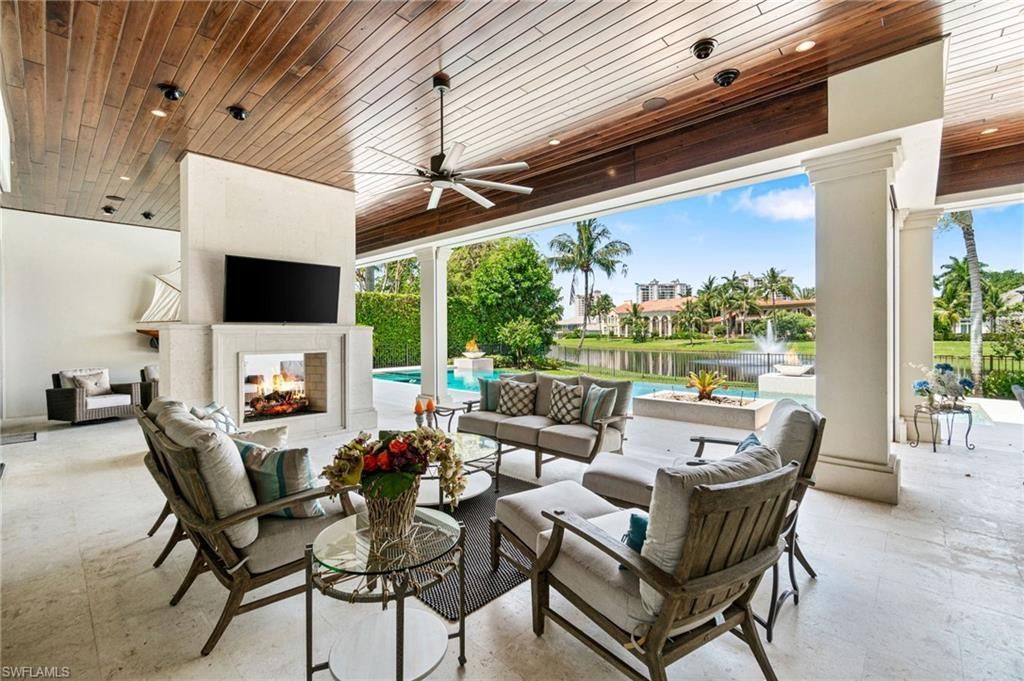 385 Colony Dr , Naples, FL 34108 Photo